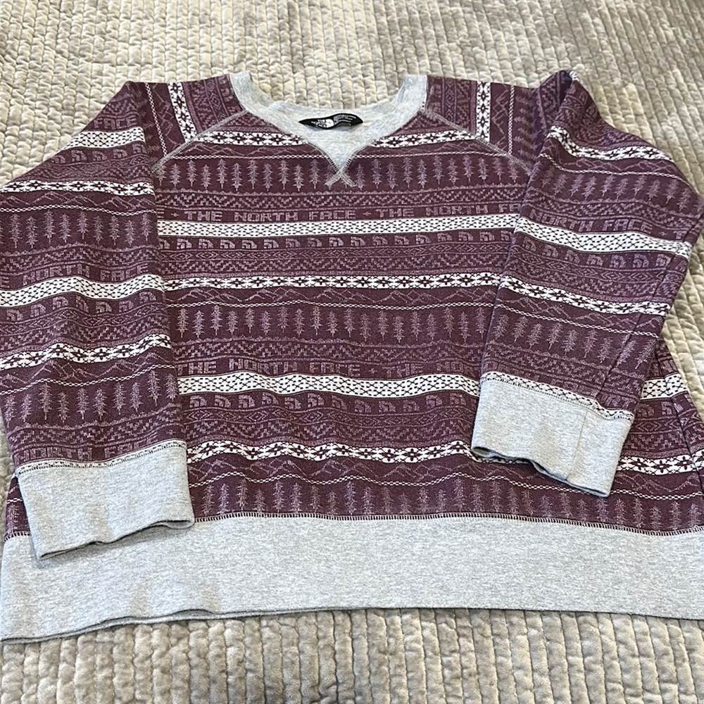 Northface purple printed sweatshirt -  Lg